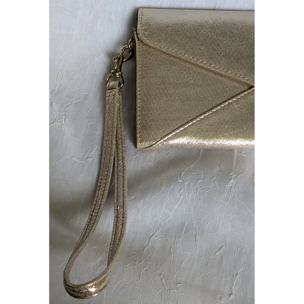 Envelope Clutch Gold Wristlet Jessica Simpson Pocketbook Walket Shimmery Y2K Bag